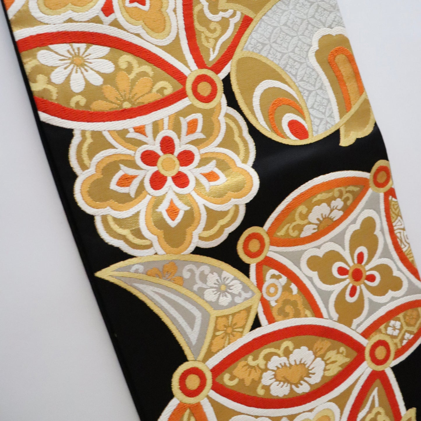 袋帯「吉祥宝尽文」梅垣織物