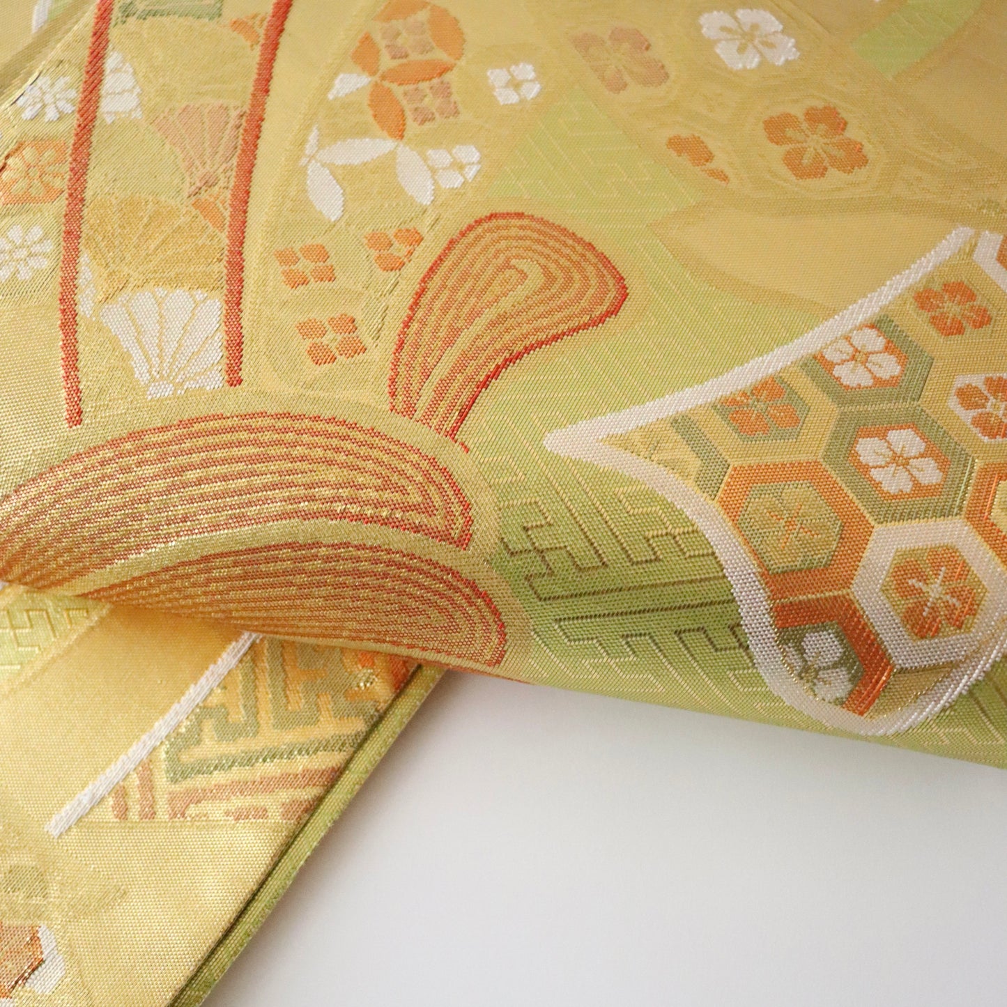 袋帯「慶長熨斗文」梅垣織物