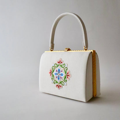 刺繍 | 草履バッグセット | 振袖 | 礼装 | 白 | 華文 | 和小物さくら