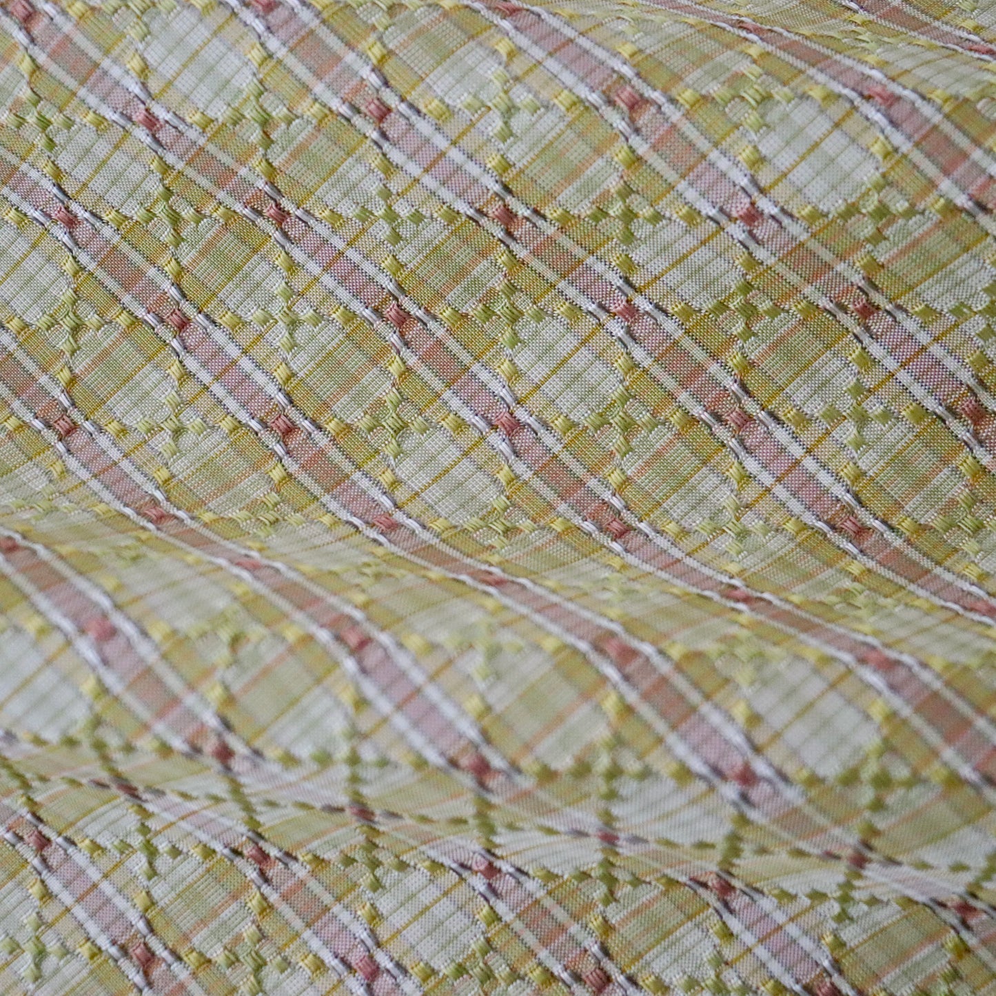 与那国花織「草木染/花織格子 - 緑赤黄」てぃぬはな工房：つのだれい子
