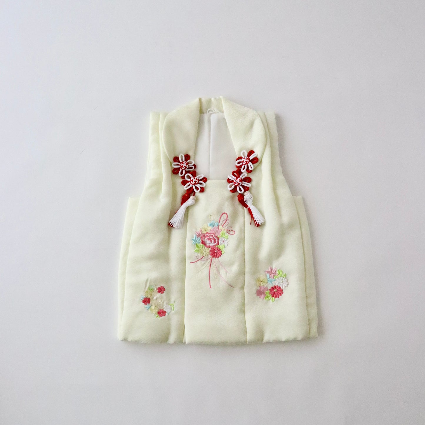被布 | 七五三 | 三歳 | 正絹 | 薬玉 | 薄若芽色 | 刺繍