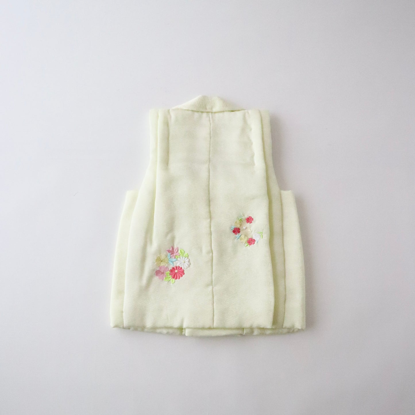 被布 | 七五三 | 三歳 | 正絹 | 薬玉 | 薄若芽色 | 刺繍