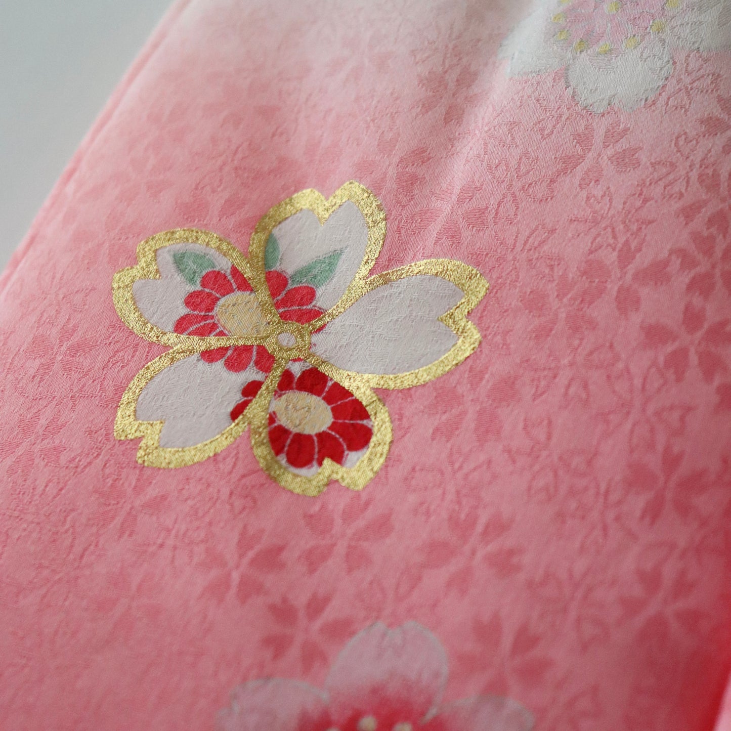 被布 | 七五三 | 三歳 | 正絹 | 桜 | 白薄紅 | 型友禅