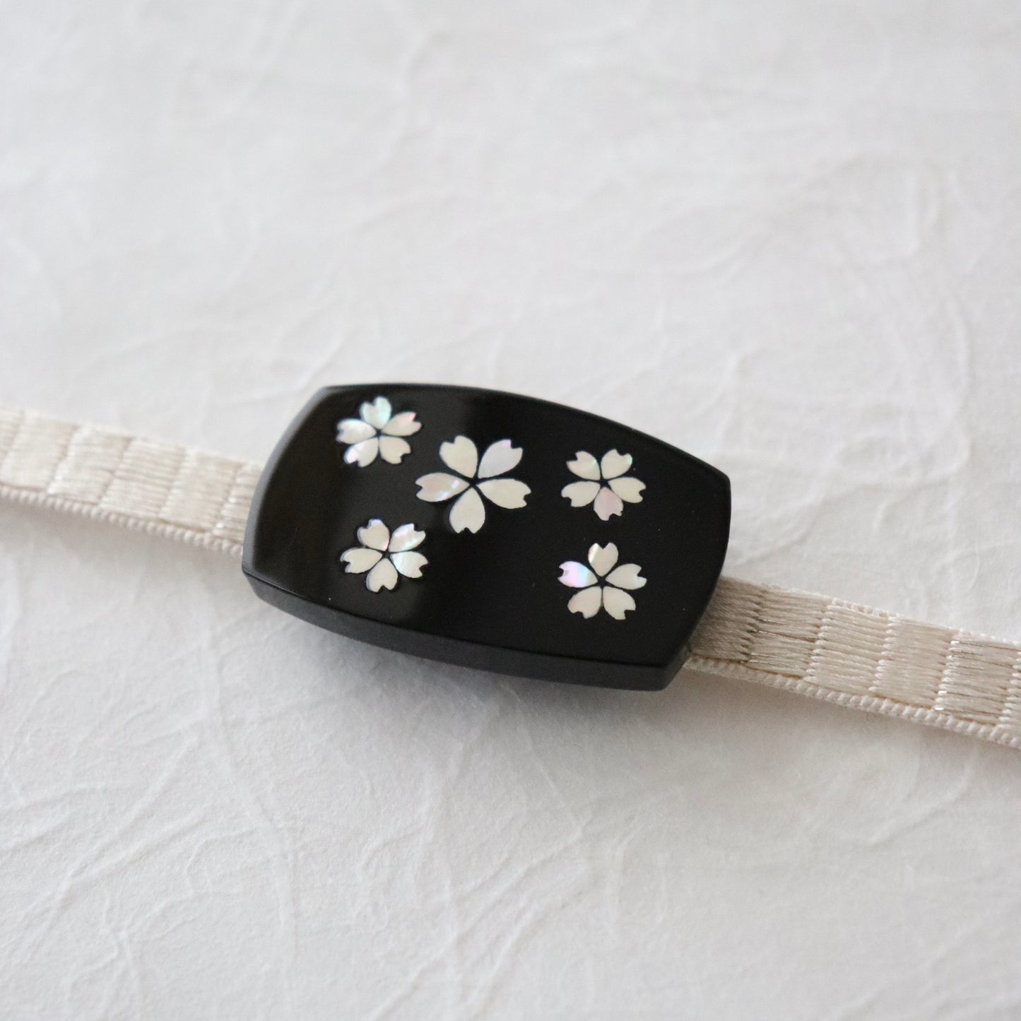 帯留「螺鈿 - 桜」大原商店