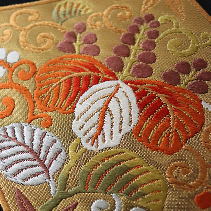 袋帯「舞楽菱文」梅垣織物