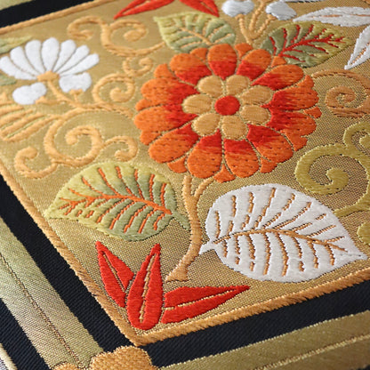 袋帯「舞楽菱文」梅垣織物