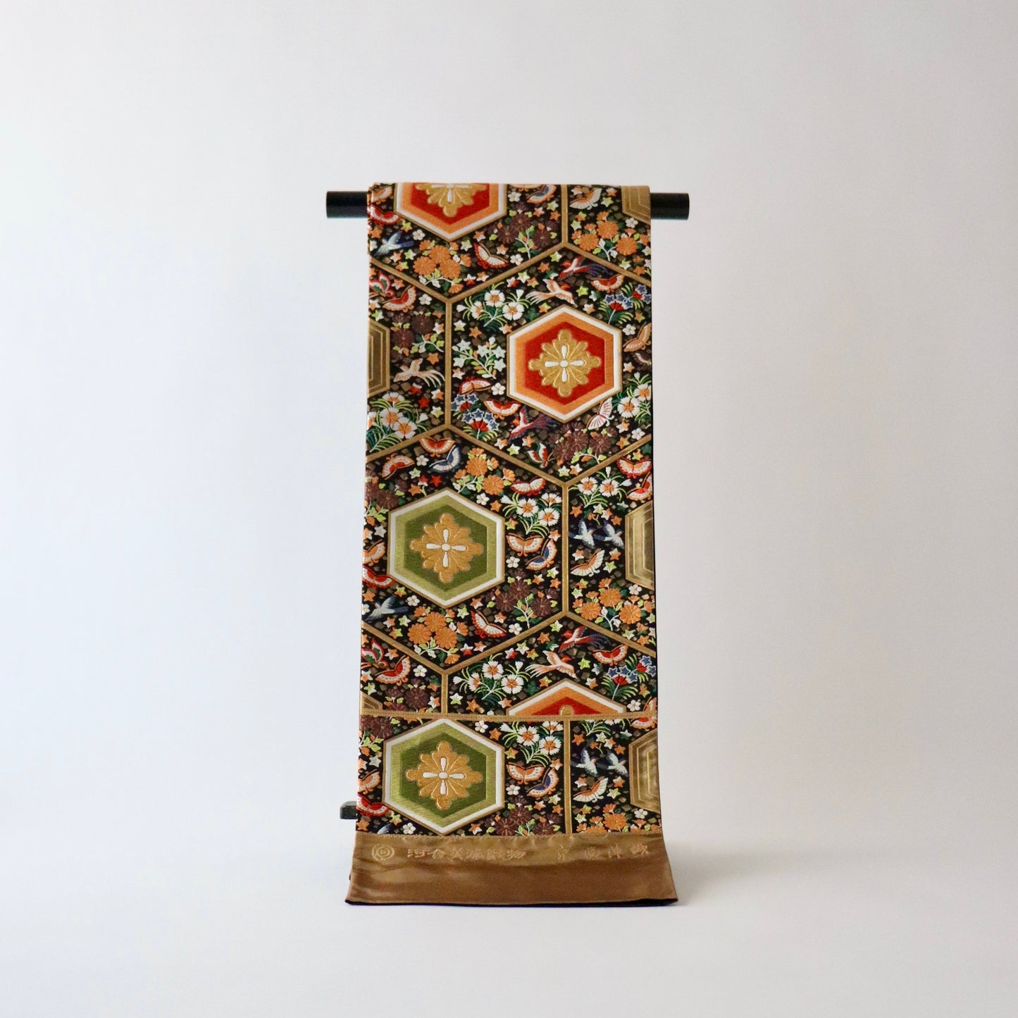 袋帯「平家経巻亀甲文」河合美術織物