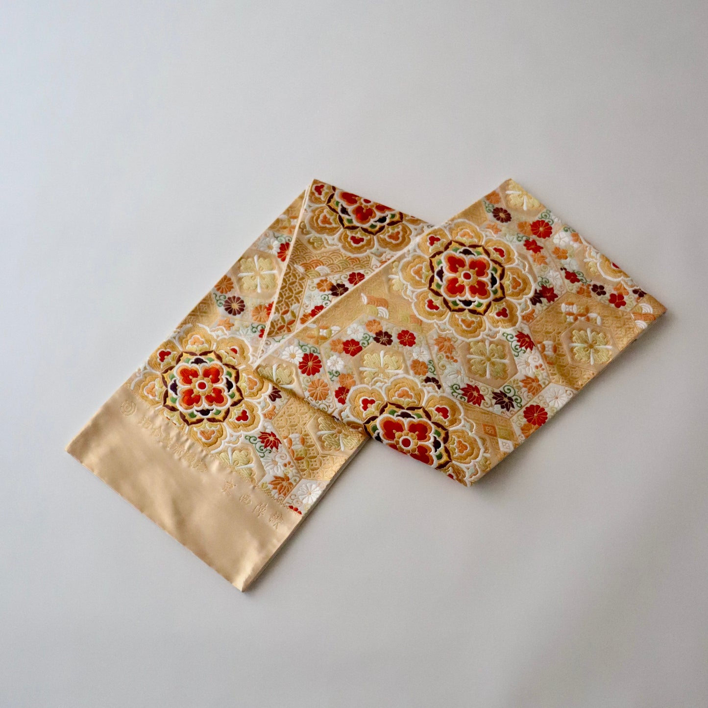 袋帯「有職吉甲秀華文」河合美術織物