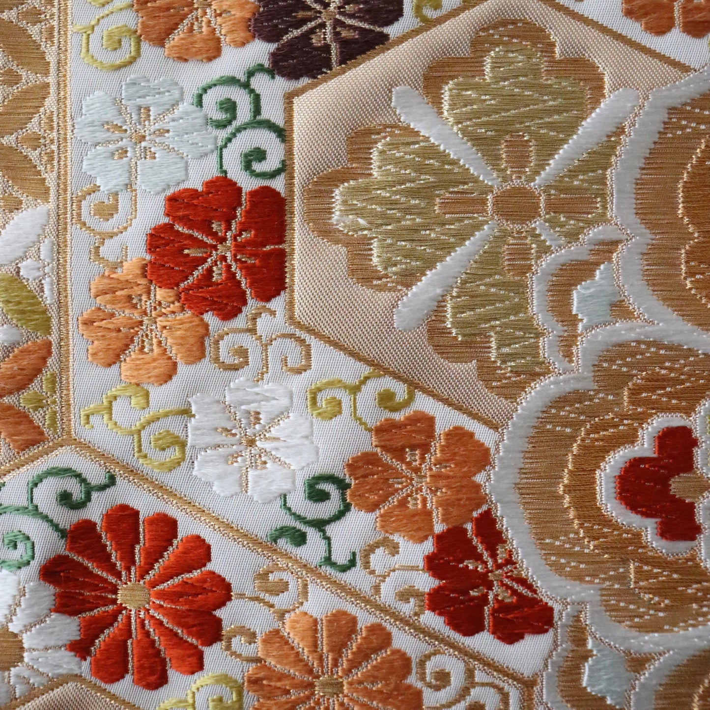 袋帯「有職吉甲秀華文」河合美術織物