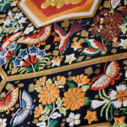 袋帯「平家経巻亀甲文」河合美術織物