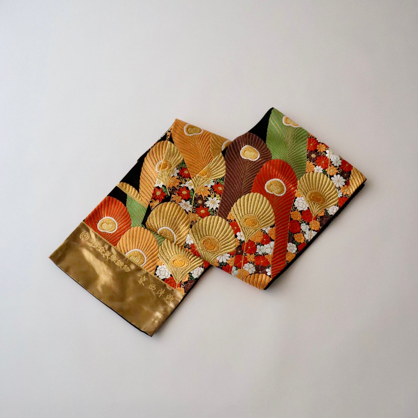 袋帯「雅孔雀小花文」河合美術織物