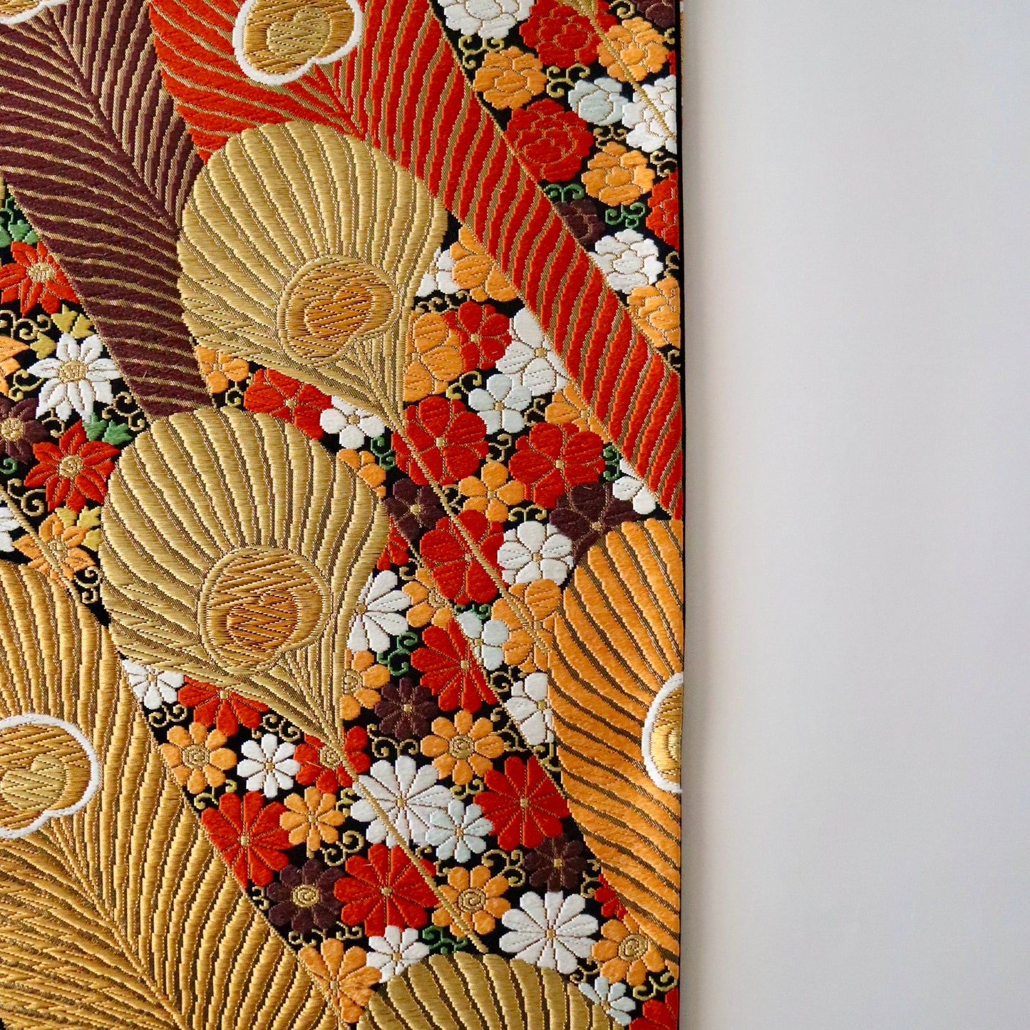 袋帯「雅孔雀小花文」河合美術織物