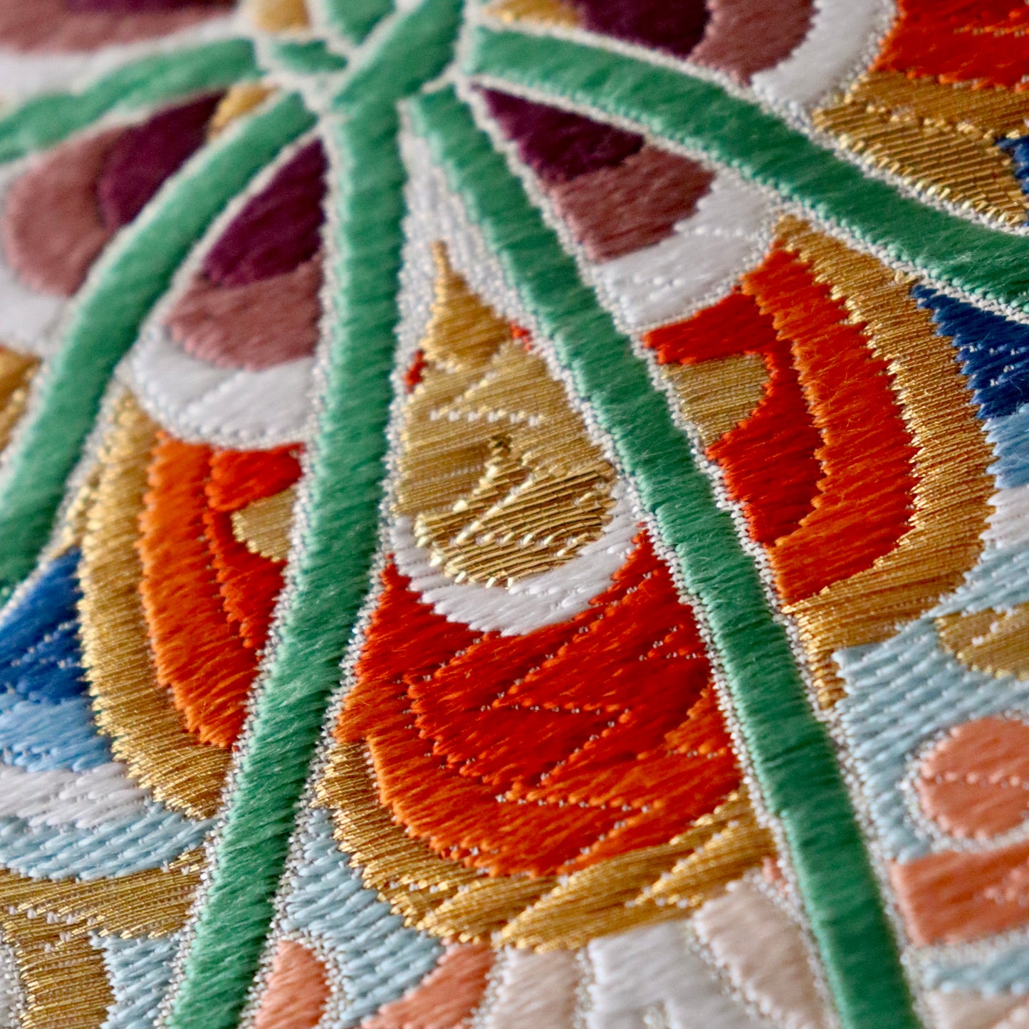 袋帯「瑞祥宝鏡華文」河合美術織物