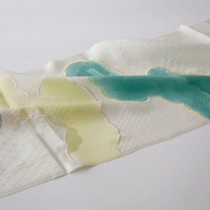帯揚げ「雲三色暈し雲取横振刺繍 - yel-pnk」和小物さくら
