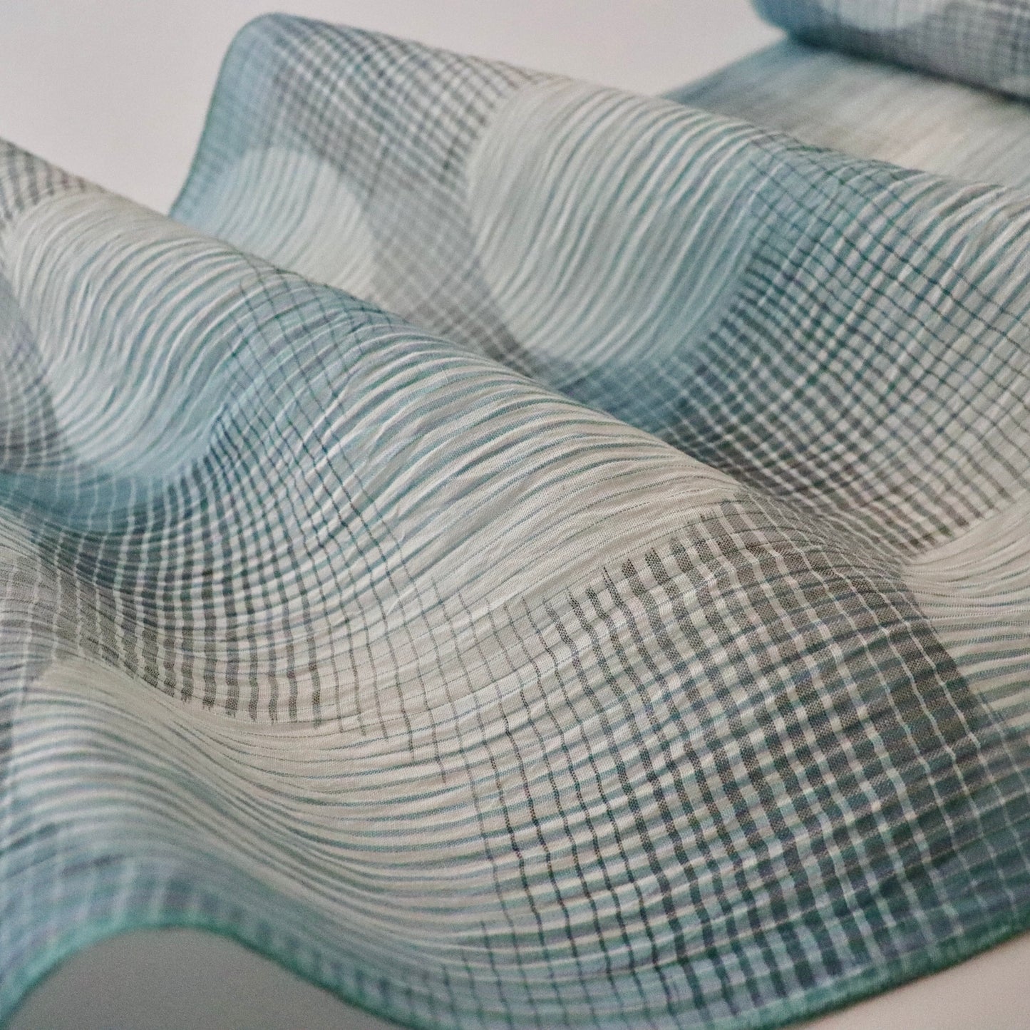 小千谷縮「ぼかし輪繋ぎ」おだきん