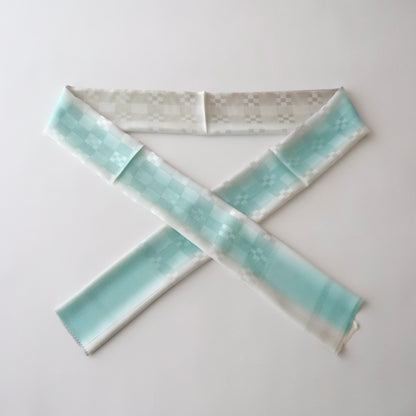 帯揚げ「紋紗市松地紋立暈し-wh/gr/gy」和小物さくら