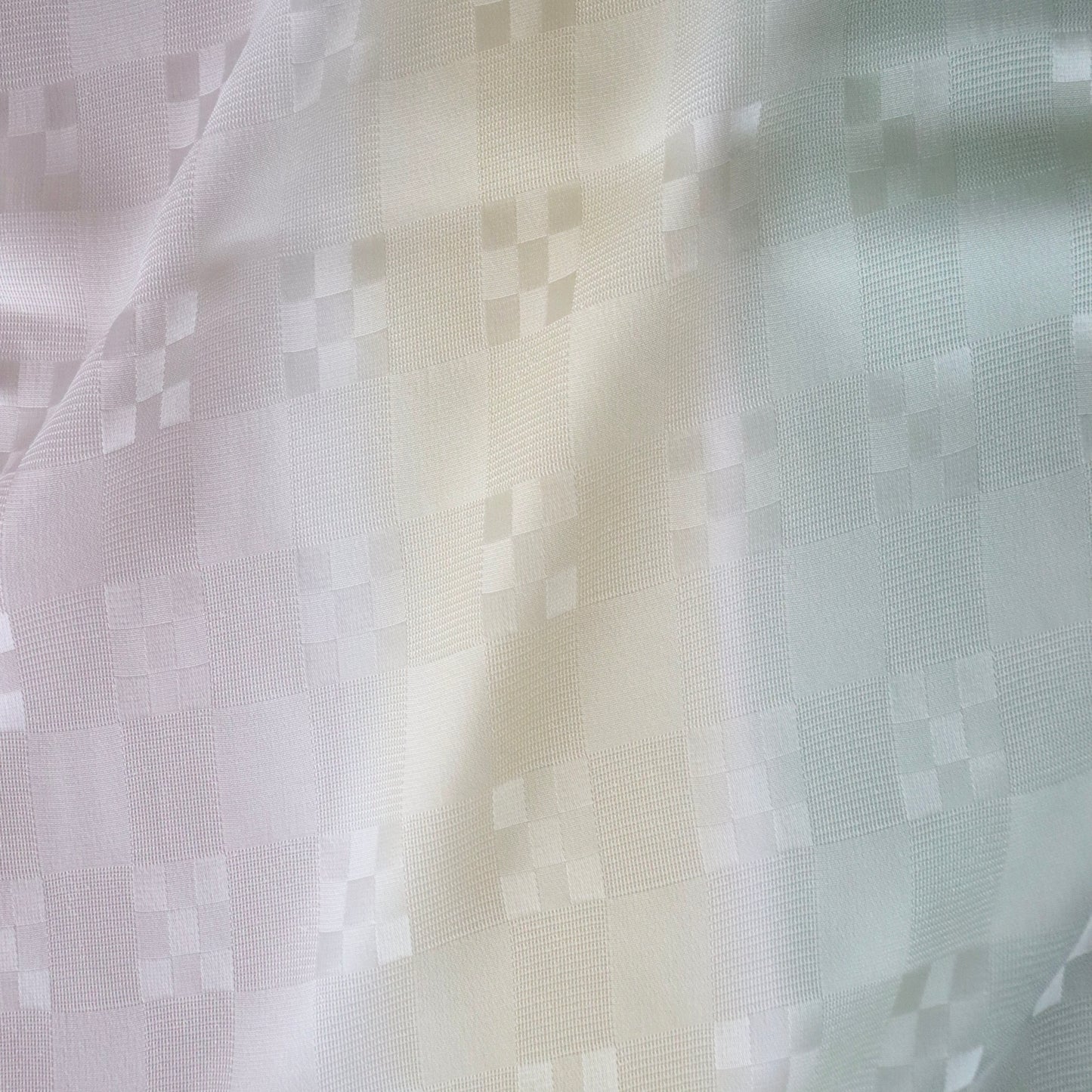 帯揚げ「紋紗市松地紋立暈し-pu/yr/gr」和小物さくら