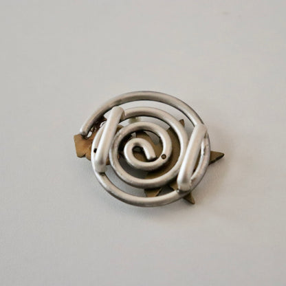 帯留「蛙と楓と波紋」大原商店