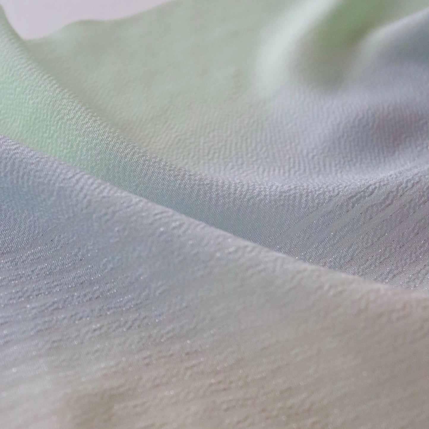 帯揚げ「縮緬縞パール半々三色暈し-gr/bl/ye」和小物さくら