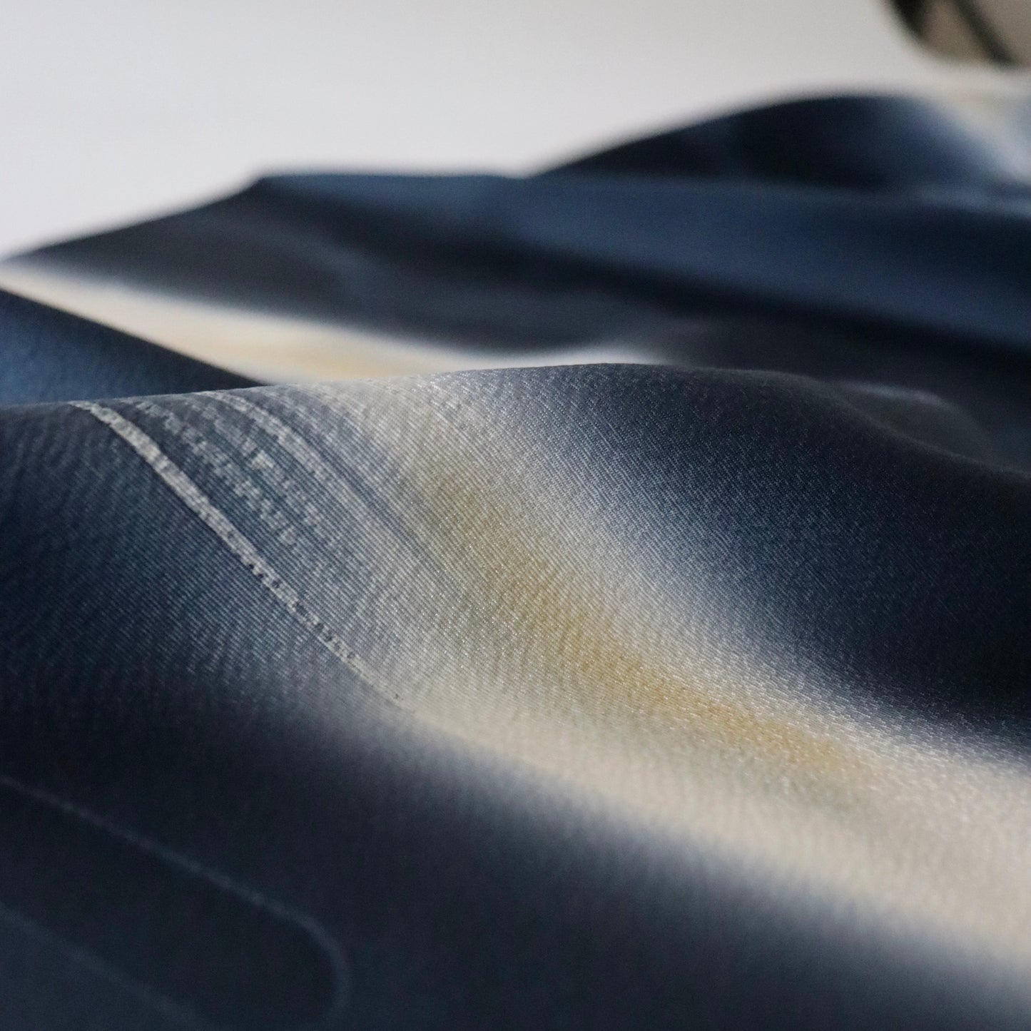 帯揚げ「雲文霞暈し - nvy」和小物さくら