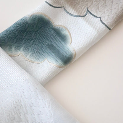 帯揚げ「雲三色暈し雲取横振刺繍 - dk.g/gr/gr.gy」和小物さくら