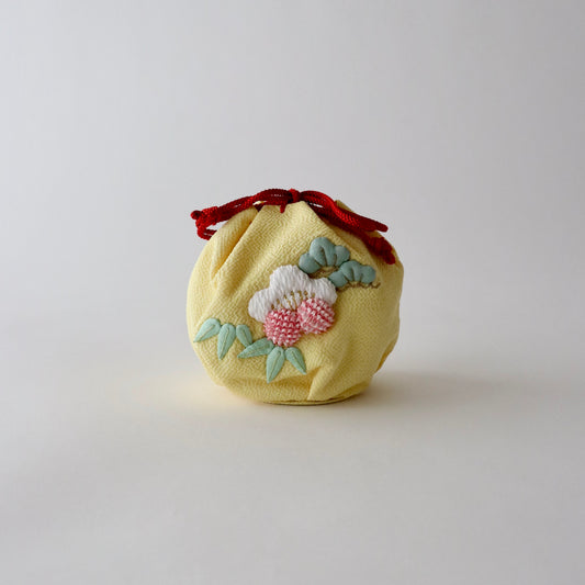 七五三 三歳御祝着向け巾着「松竹梅 - yel」大原商店