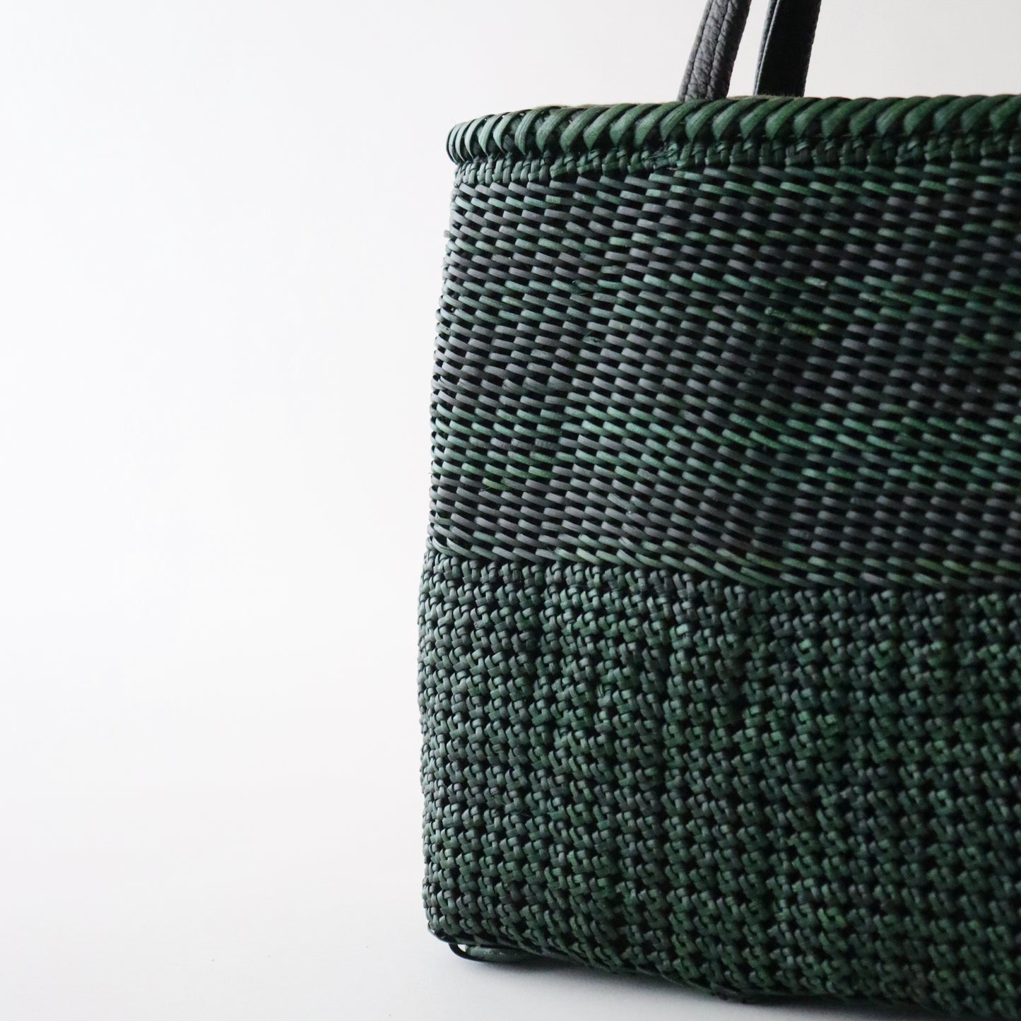 藤バッグ「藤手編 - bk-grn」和小物さくら