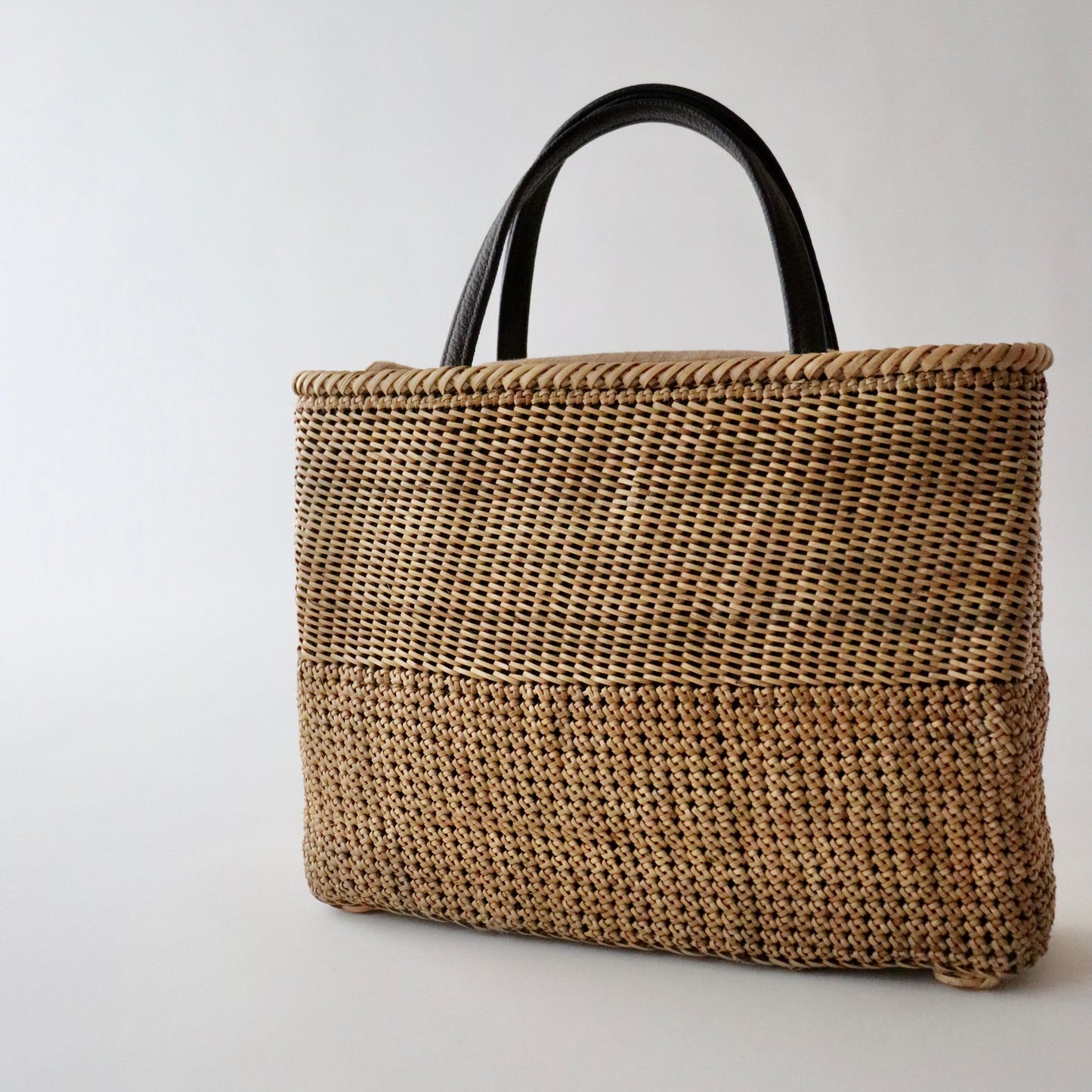 藤バッグ「藤手編 - bg」和小物さくら