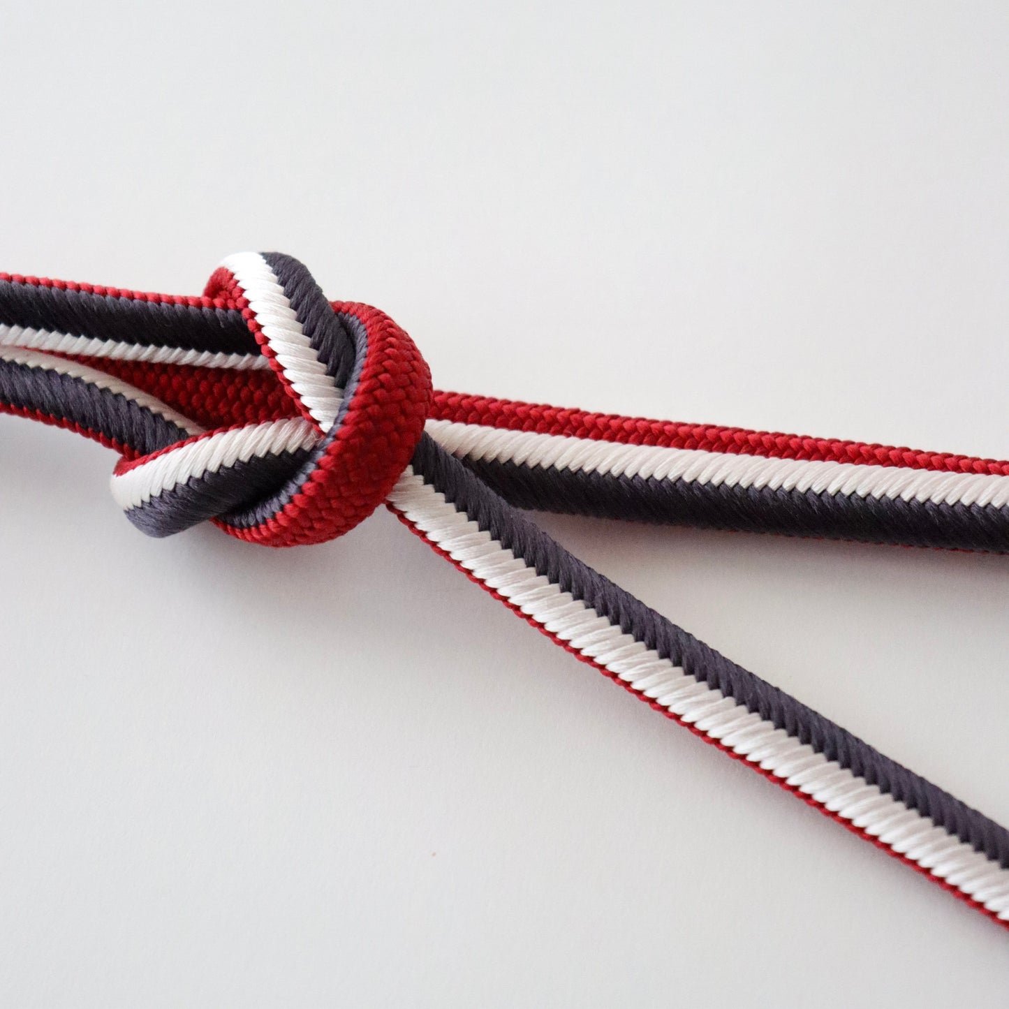 帯締め「丸唐大和組 - rd/nv」和小物さくら