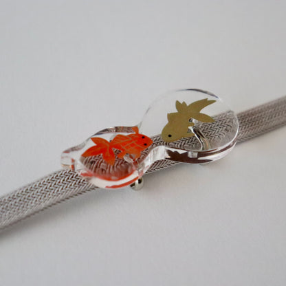 帯留「瓢箪に金魚」大原商店