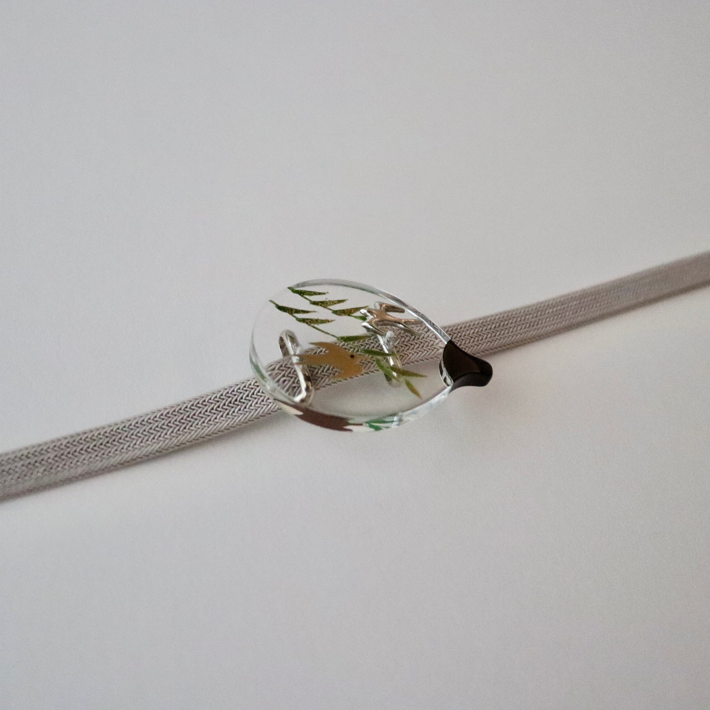 帯留「団扇に燕」大原商店