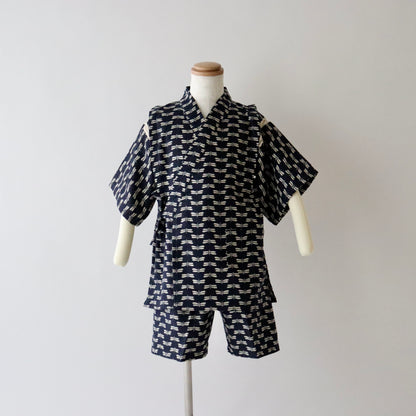 お子様甚平「蜻蛉」サイズ120：身長115〜125cm前後向け