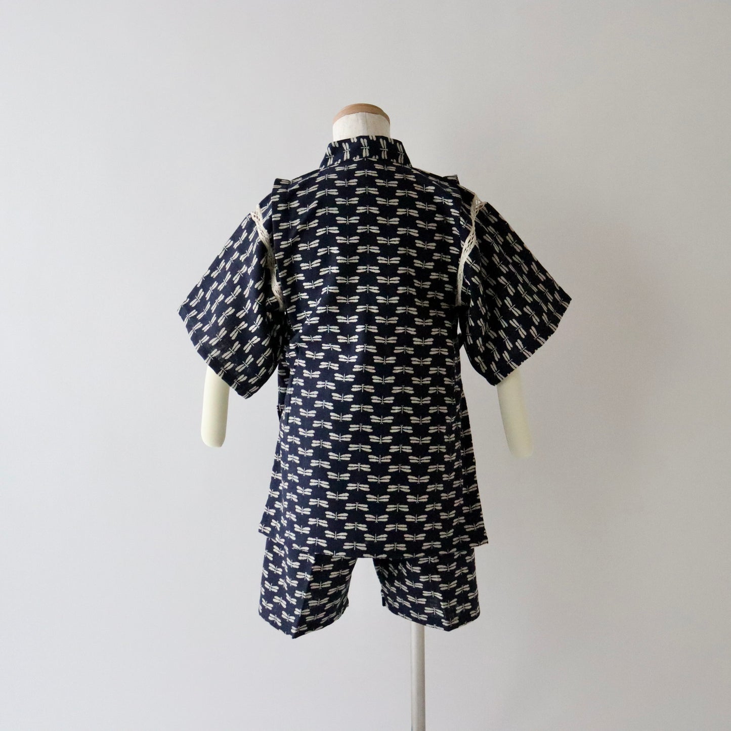 お子様甚平「蜻蛉」サイズ120：身長115〜125cm前後向け