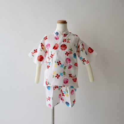 お子様甚平「鞠と小花」サイズ100：身長95〜105cm前後向け