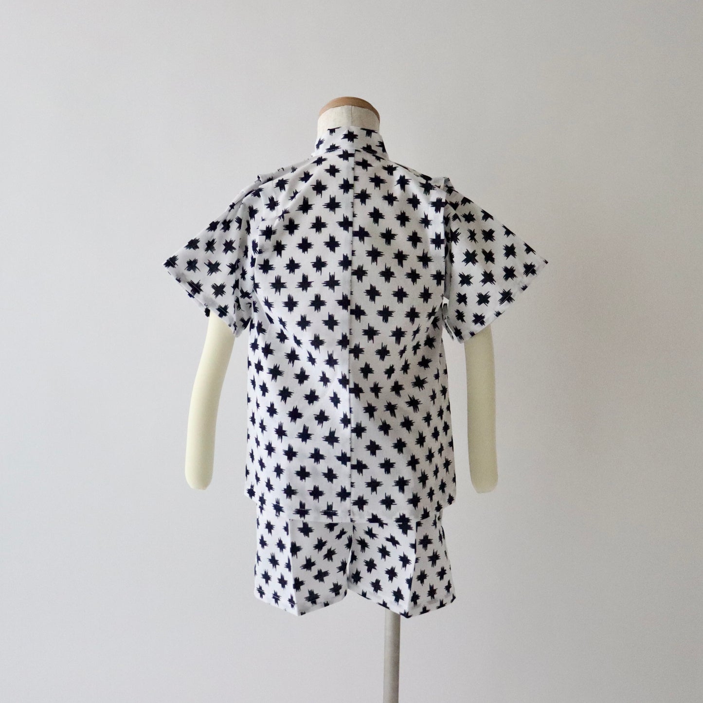 お子様甚平「絣」サイズ100：身長95〜105cm前後向け