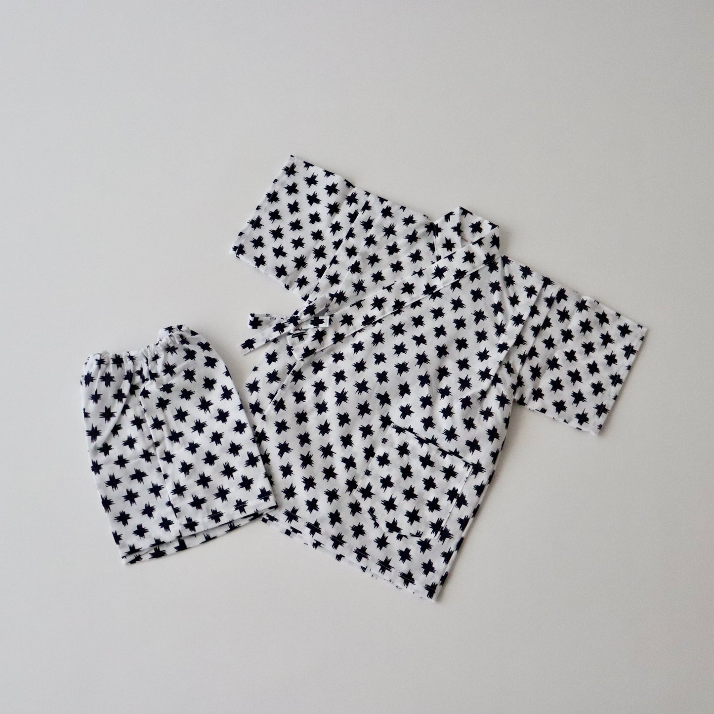 お子様甚平「絣」サイズ100：身長95〜105cm前後向け