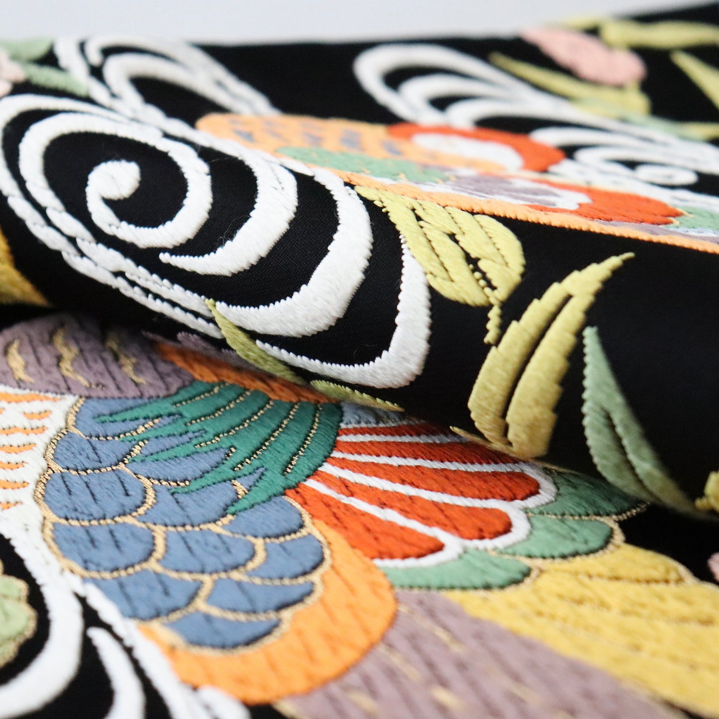 袋帯「能楽春秋鴛鴦文」帯屋 河合康幸