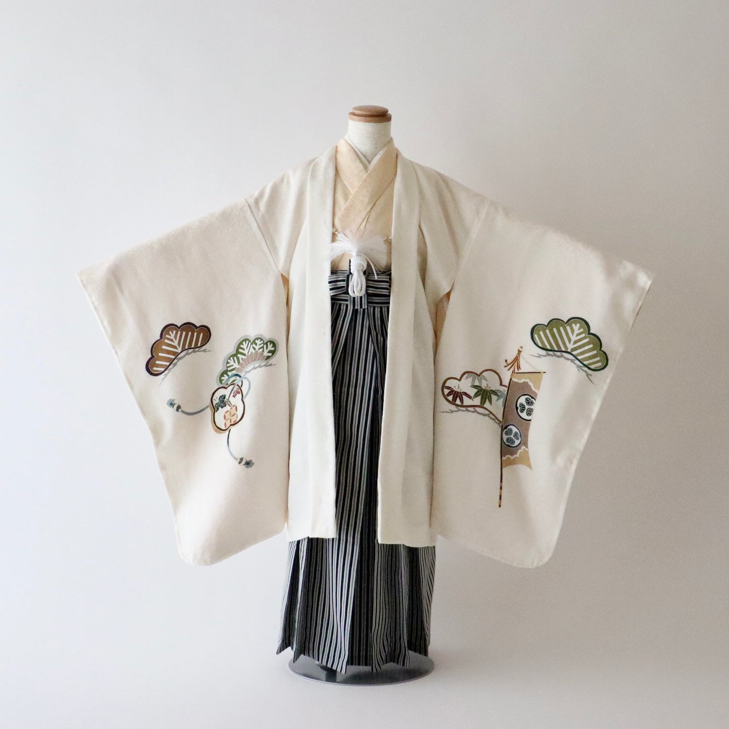 五歳 御祝着セット「武具に松」