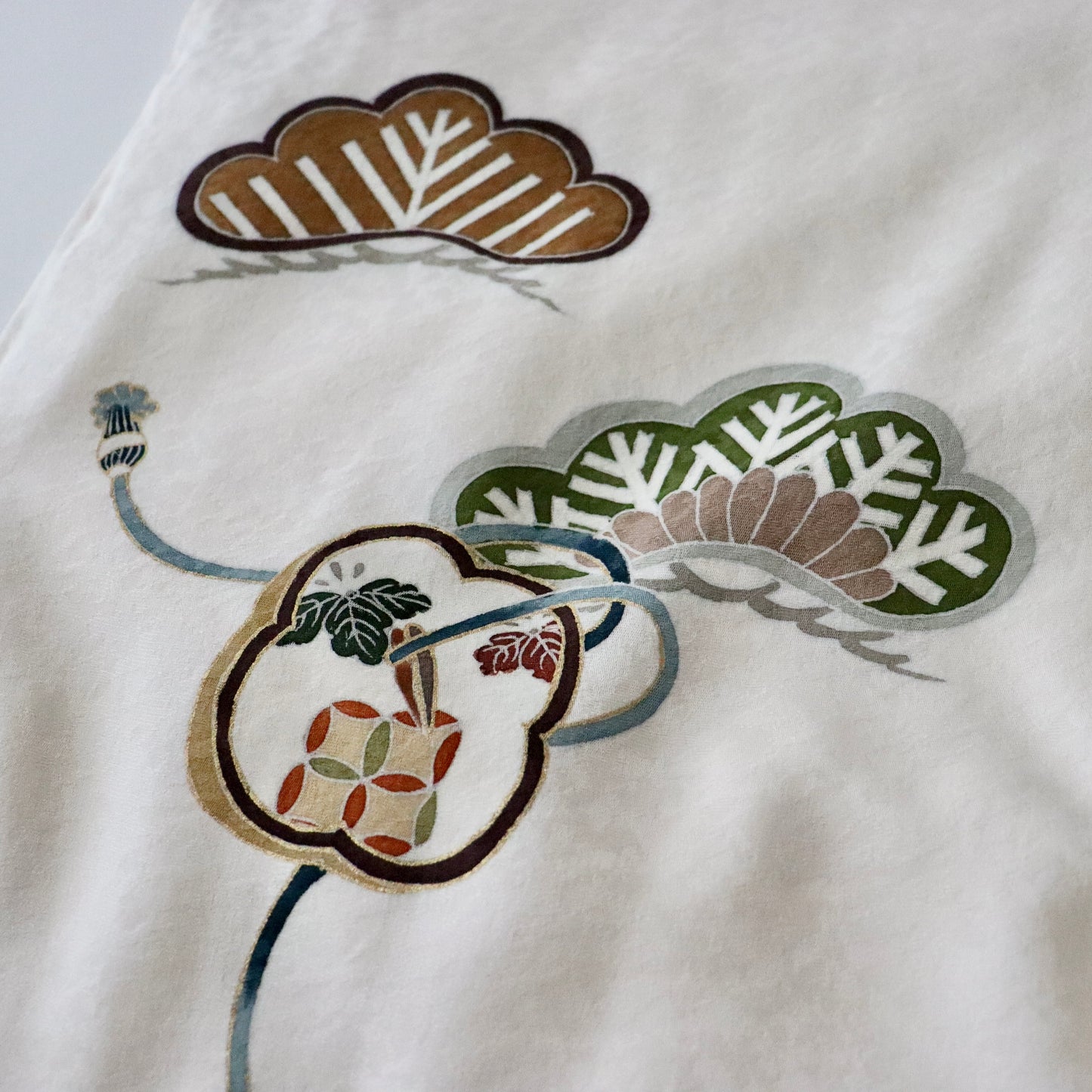 五歳 御祝着セット「武具に松」