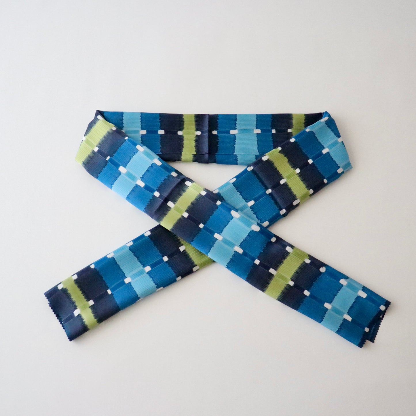 帯揚げ「滲横段 - nv・g」和小物さくら