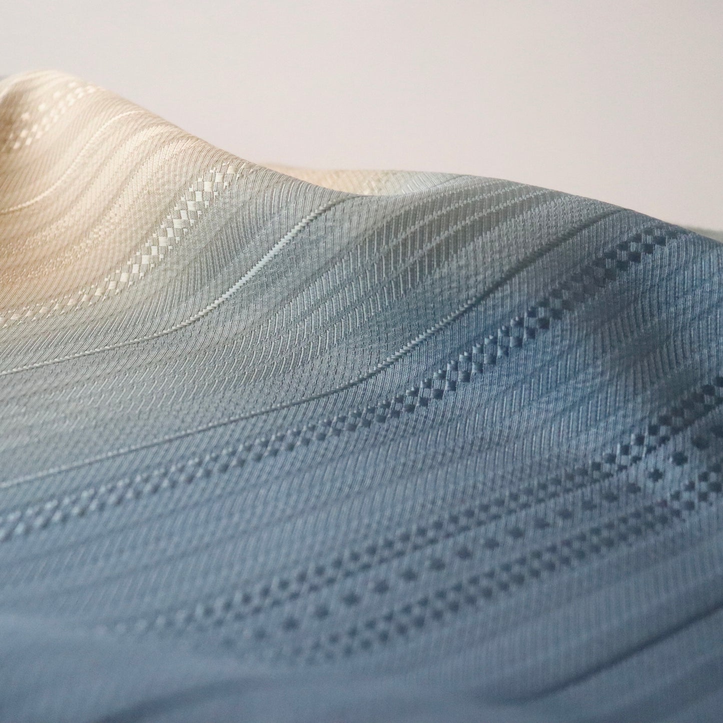 帯揚げ「意匠斜段暈し - ch.bl」和小物さくら