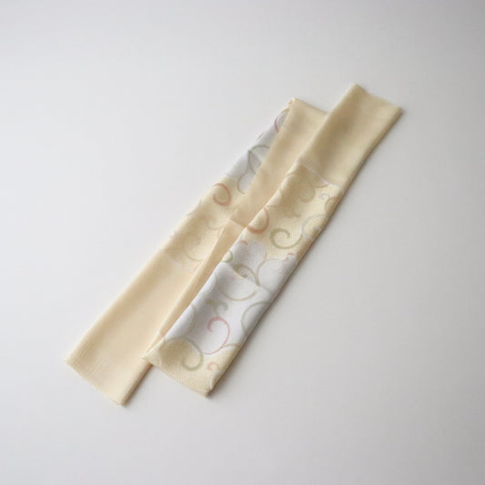 帯揚げ「小判取紗綾形唐草 - yel」和小物さくら