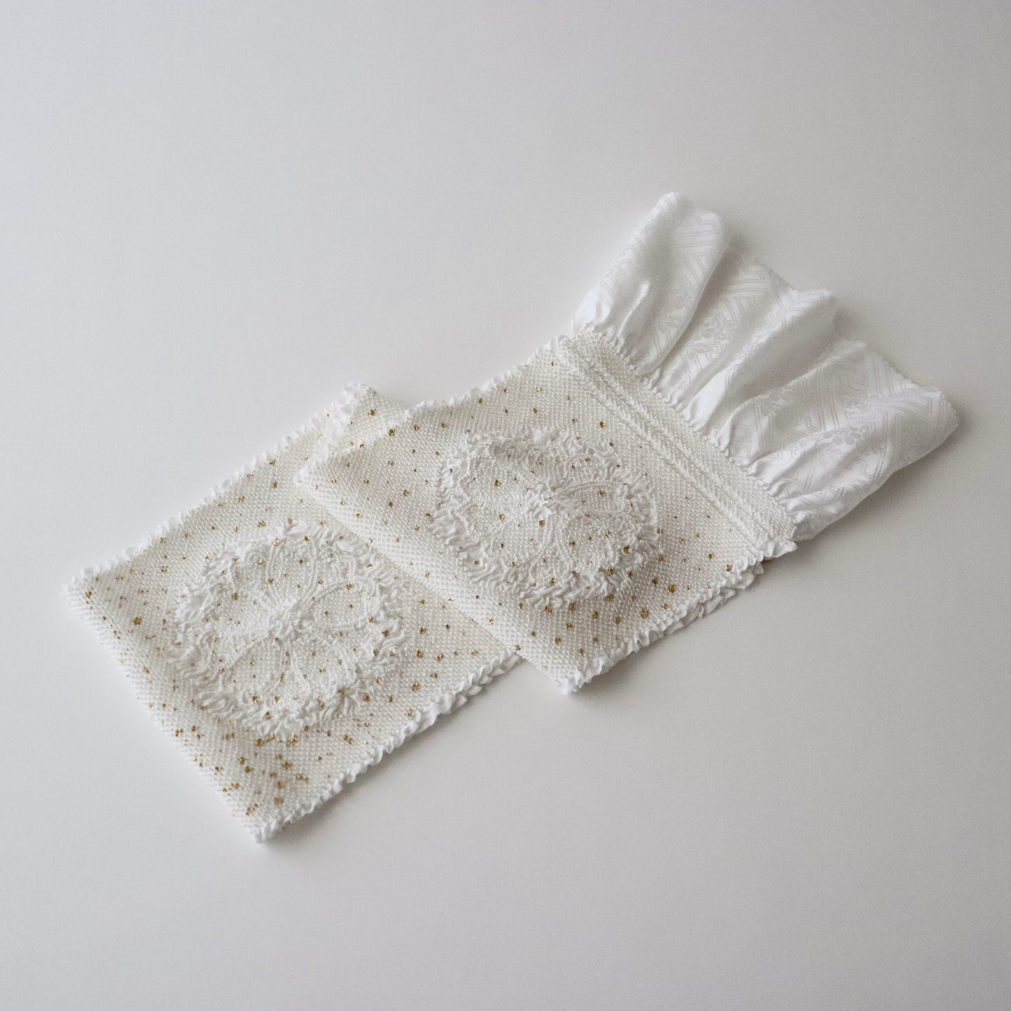 絞染帯揚げ「八重桜輪 - 白」大原商店