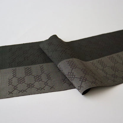 正絹四寸帯「首里花織 - dk.b」手仕事アヰ