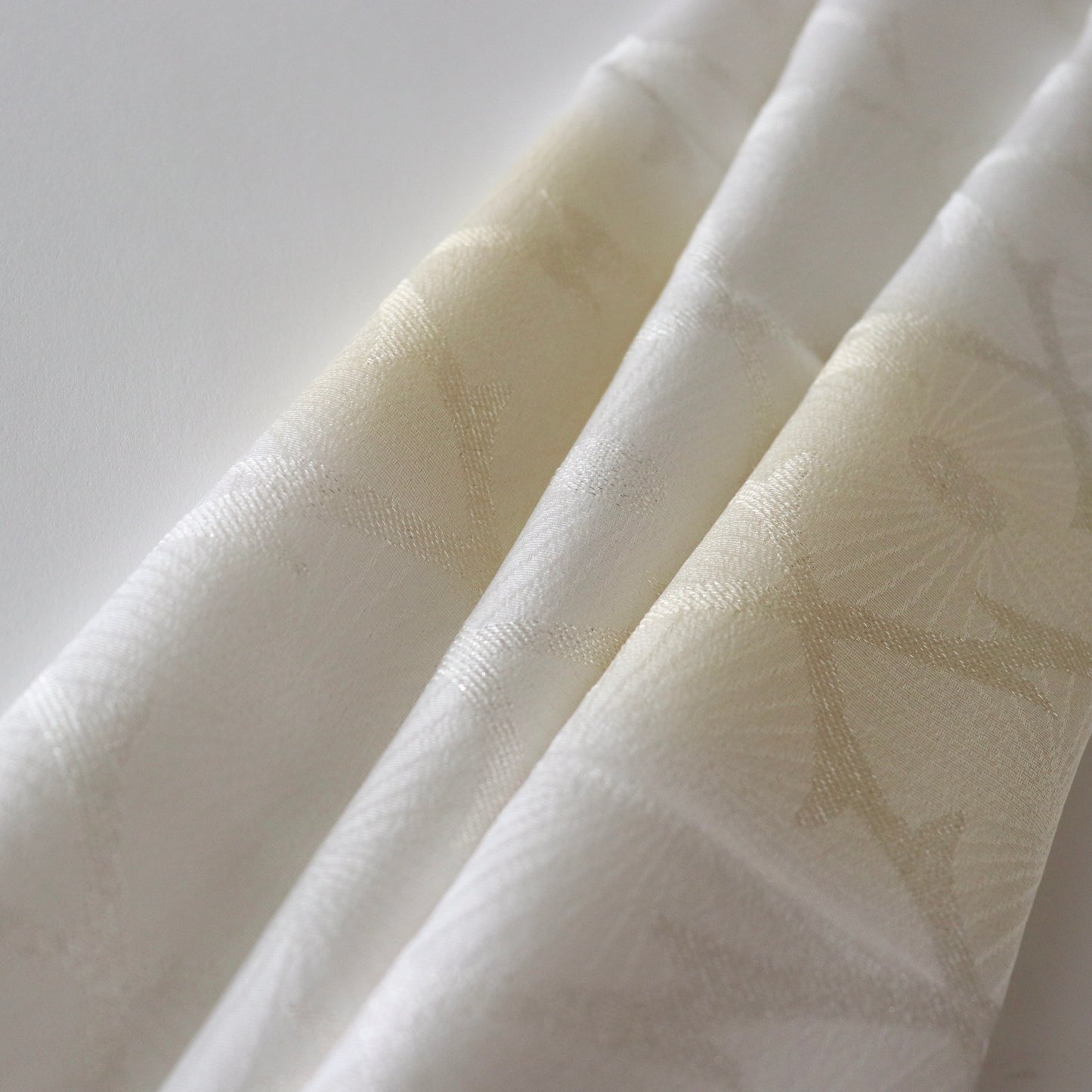 帯揚げ「銀通し花菱 / lt.y」和小物さくら