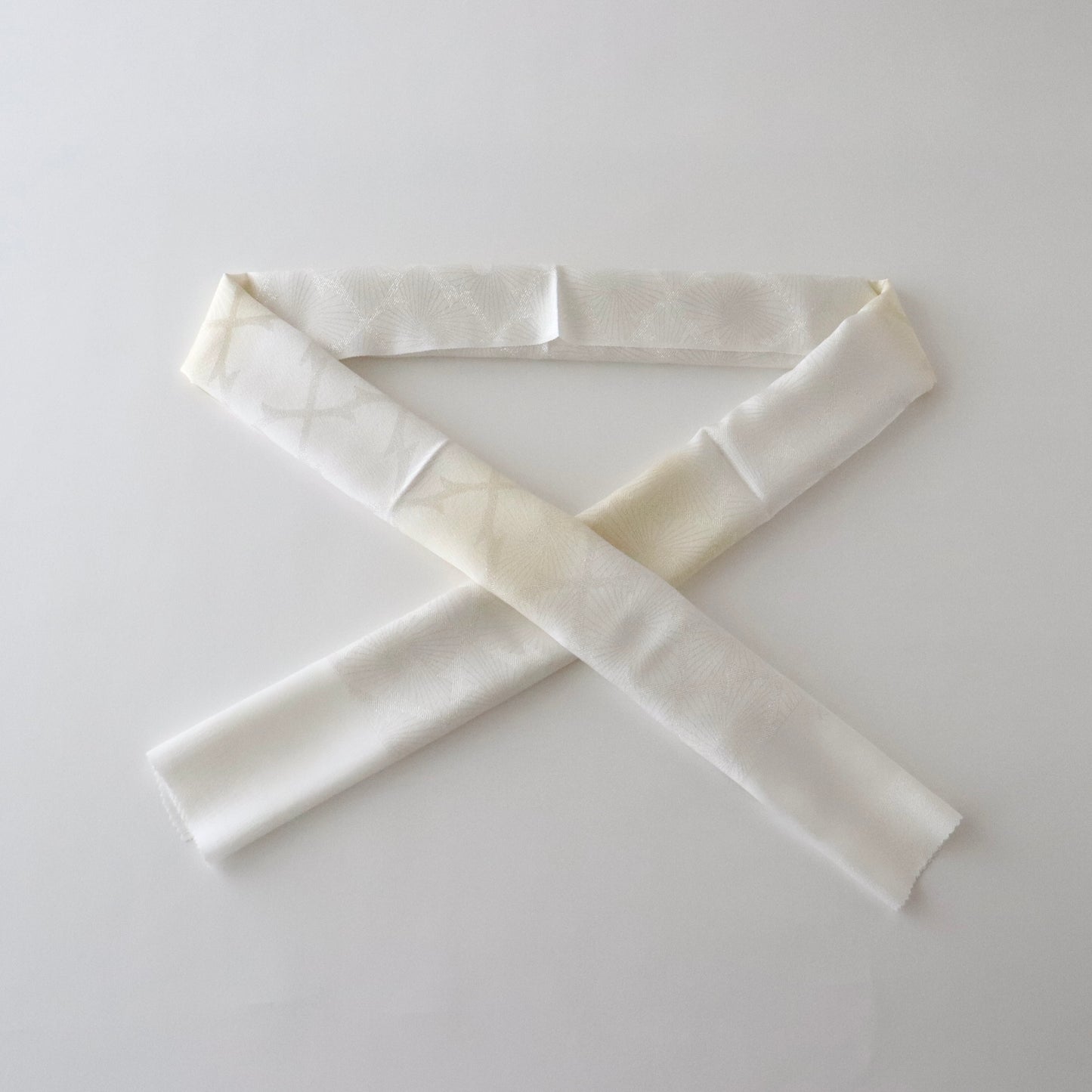 帯揚げ「銀通し花菱 / lt.y」和小物さくら