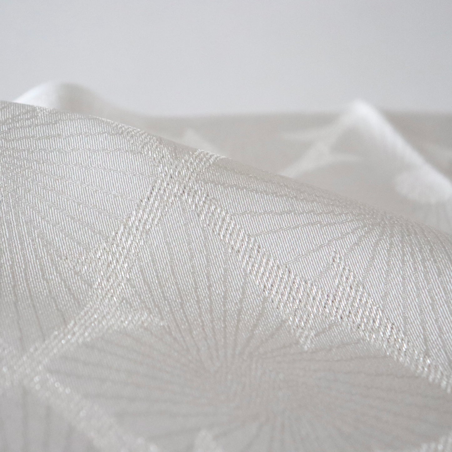 帯揚げ「銀通し花菱 / lt.y」和小物さくら