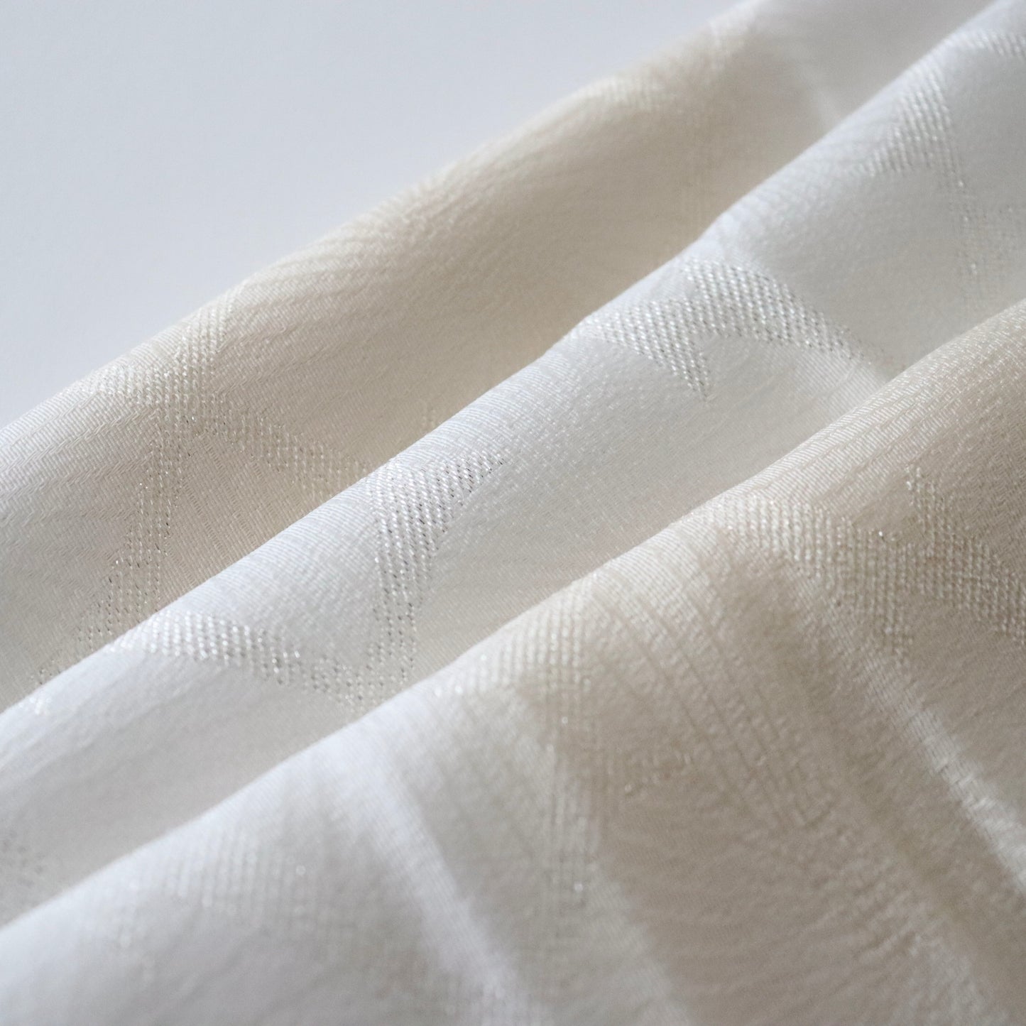 帯揚げ「銀通し花菱 / lt.be」和小物さくら