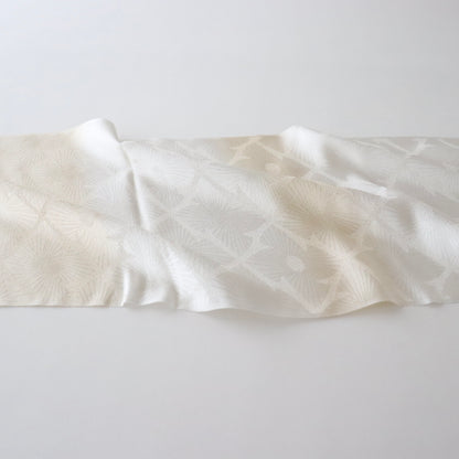 帯揚げ「銀通し花菱 / lt.be」和小物さくら