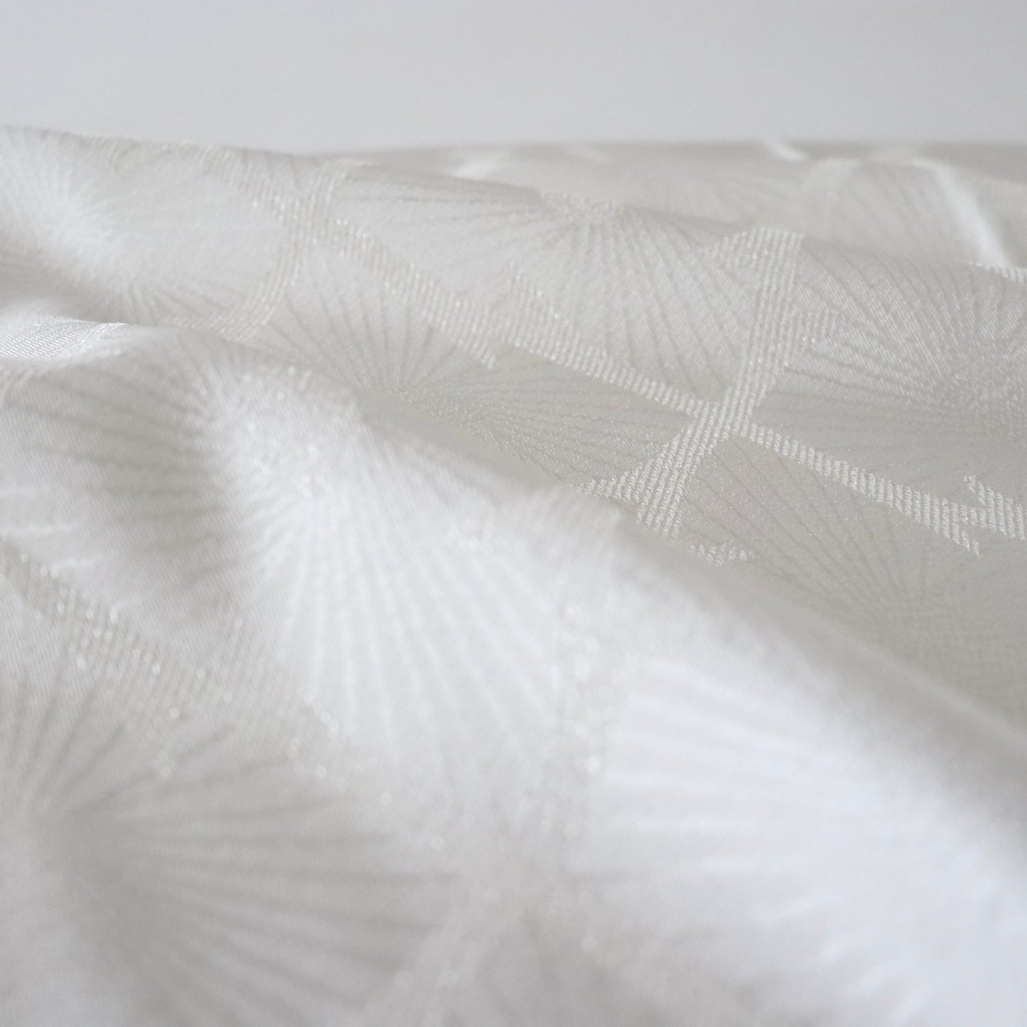 帯揚げ「銀通し花菱 / lt.be」和小物さくら